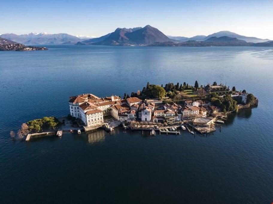 Lago Maggiore, Leggiuno, Ampio Appartamento Exterior foto
